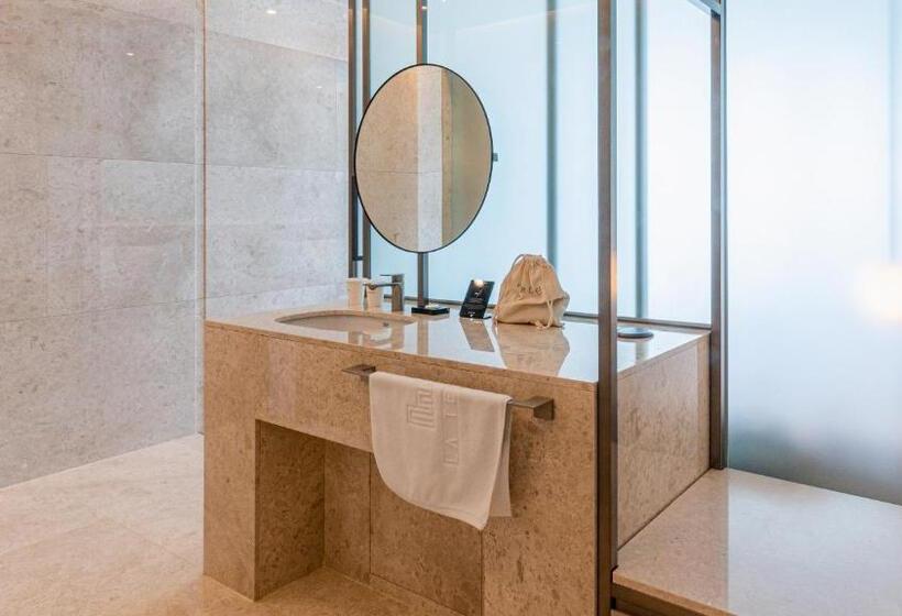 Люкс Премиум, Yeosu Calacatta Hotel & Resort