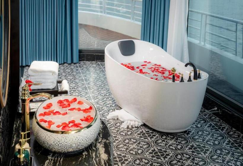 Suite with Terrace, Catherine Cruises Ha Long Bay