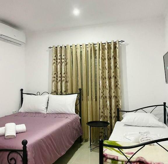 اتاق لوکس, Arti Apartments