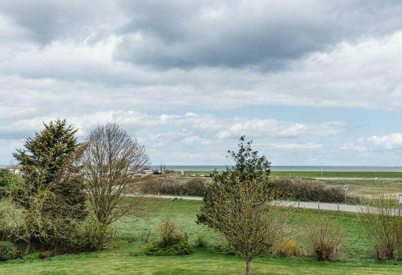 Номер Стандарт Вид на Море, Straendhus Bed&breakfast