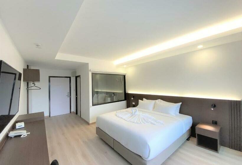 Номер Deluxe, Geen Hotel Chonburi