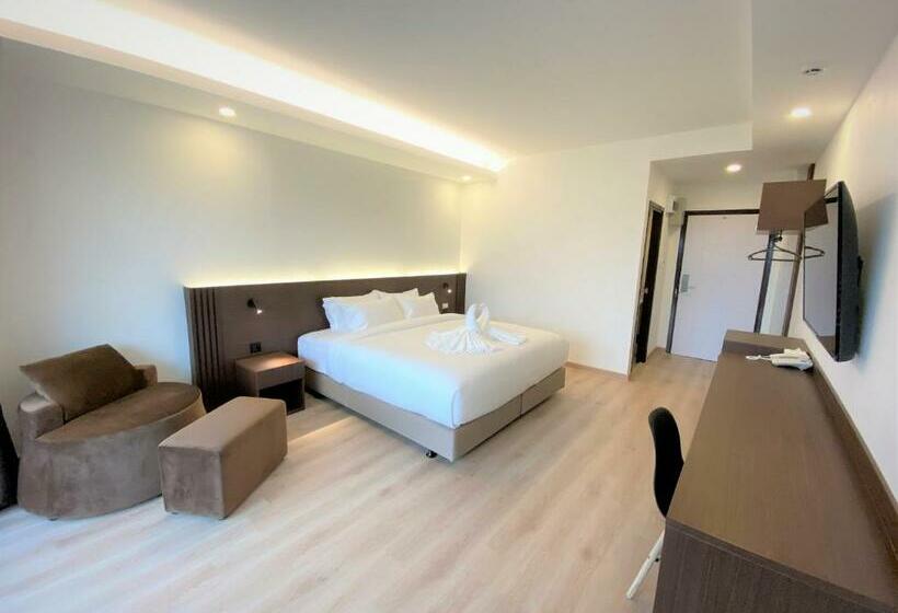 Номер Deluxe Кровать Кинг, Geen Hotel Chonburi