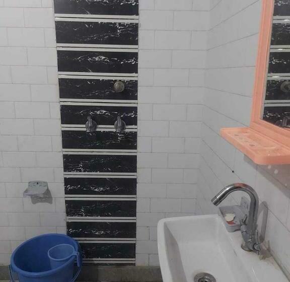 Трехместный Номер Классика, Spot On 81158 Pratiksha Homes