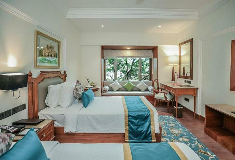 Номер Стандарт, Regenta Central Lucknow By Royal Orchid Hotels Limited