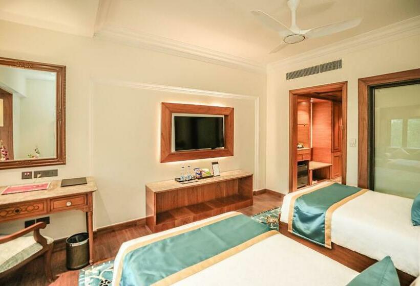 Номер Стандарт, Regenta Central Lucknow By Royal Orchid Hotels Limited