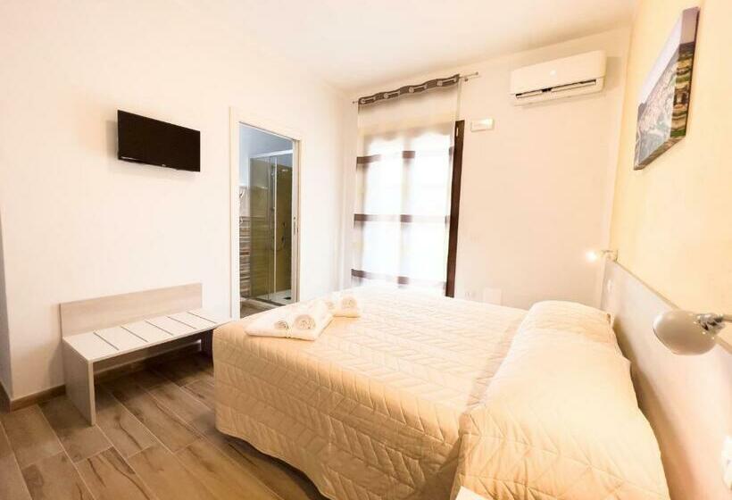 Номер Стандарт с Балконом, B&b Babbu Meu