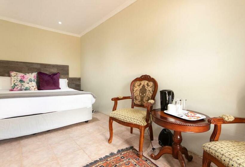 스탠다드 룸, Lapeng Hotel, Conference And Wedding Venue