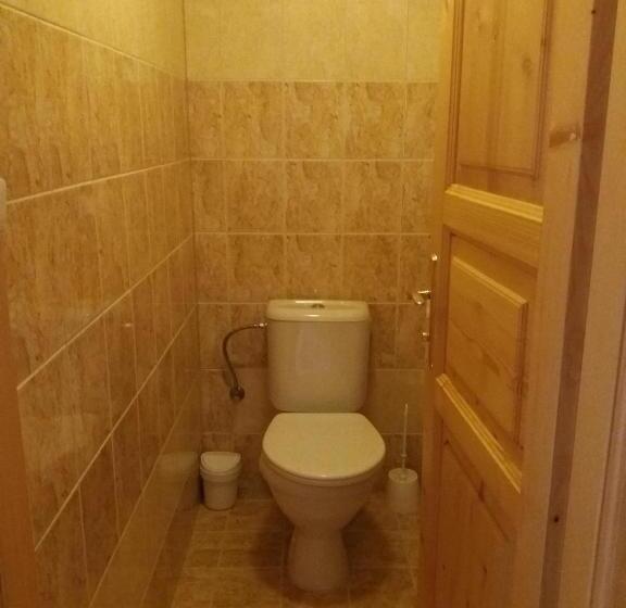 Семейный Номер, Penzion Ve Staré škole