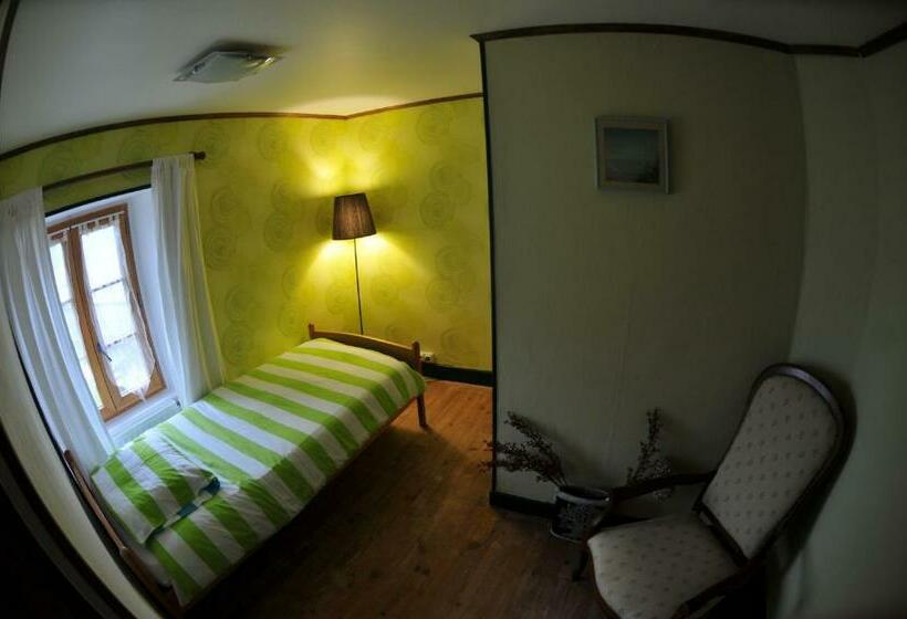 Номер Стандарт Трехместный, Auberge De La Providence