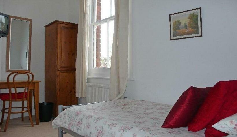 Номер Стандарт Индивидуальный, Colebrook Guest House
