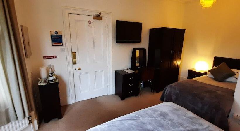 Семейный Номер, Colebrook Guest House