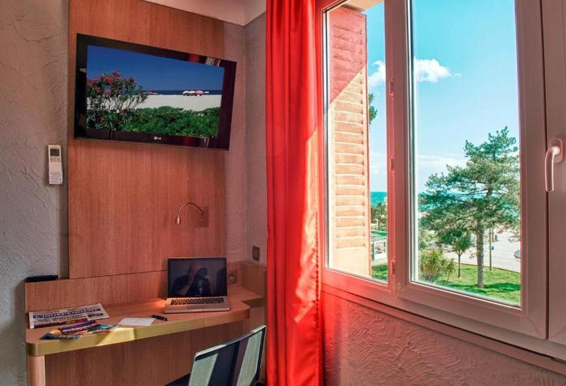 Трехместный Superior Вид на Море, Hôtel Beau Rivage