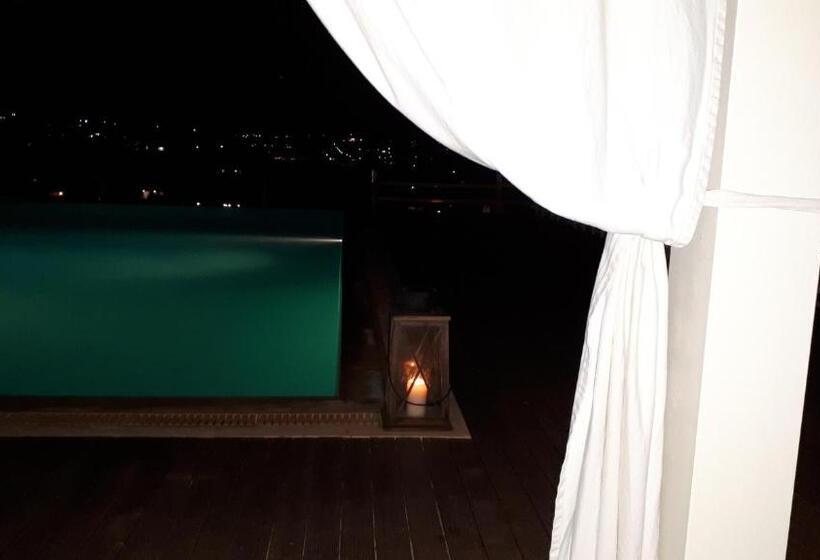 Номер Deluxe Вид на Море, Maryo Village