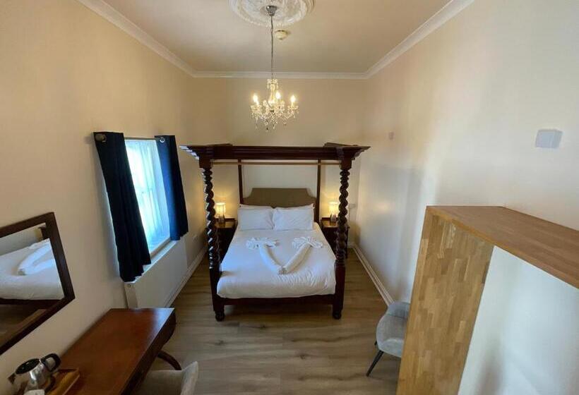 Люкс Повышенной Комфортности, Vernon Guesthouse