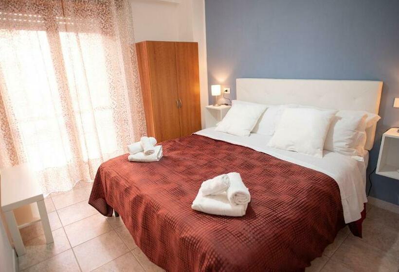 Номер Стандарт, B&b New Triscele