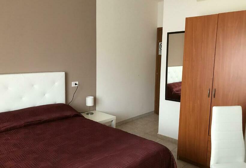 Номер Стандарт, B&b New Triscele