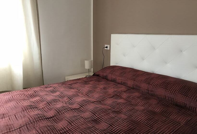 Номер Стандарт, B&b New Triscele