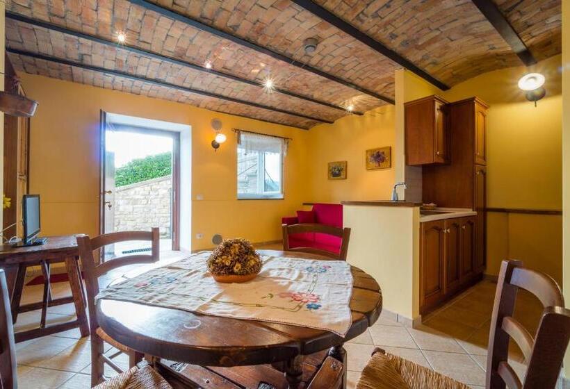 Апартаменты 1 Спальня, Borgo San Pietro
