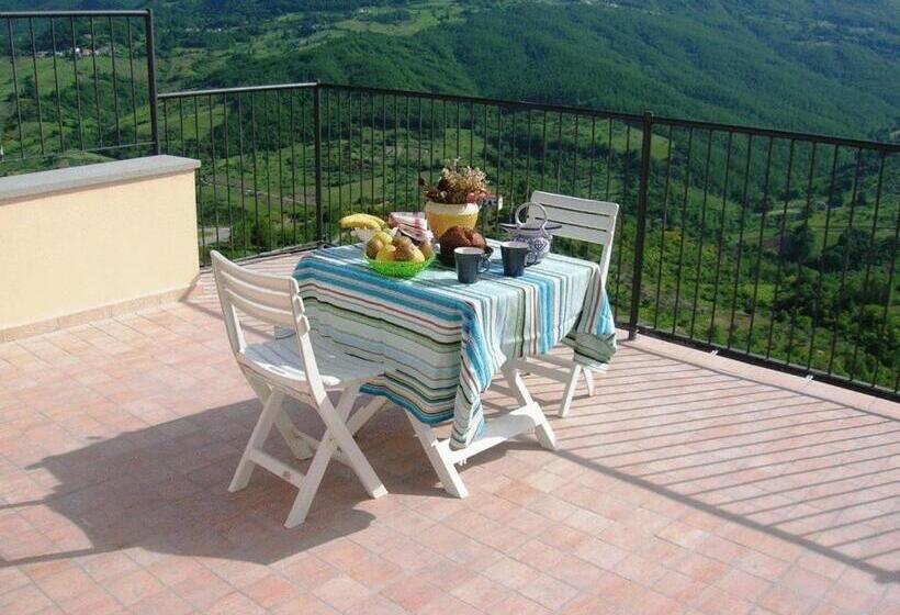 Номер Стандарт Трехместный, Borgo San Pietro