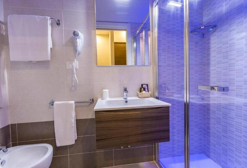 Chambre Standard Individuelle avec Balcon, Touring