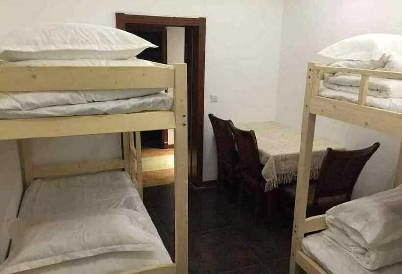 Кровать в Общей Комнате, Harbin Anssia International Youth Hostel