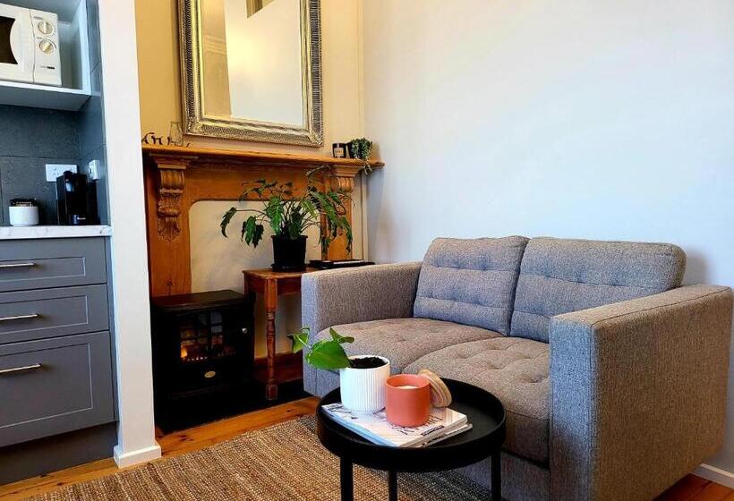 수피리어 스위트, Annesley House