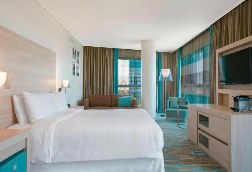 استودیوی استاندارد با چشم‌انداز دریا, Four Points By Sheraton Oran