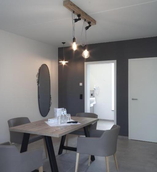 Семейный Номер Superior, Restaurant Tychon Ag