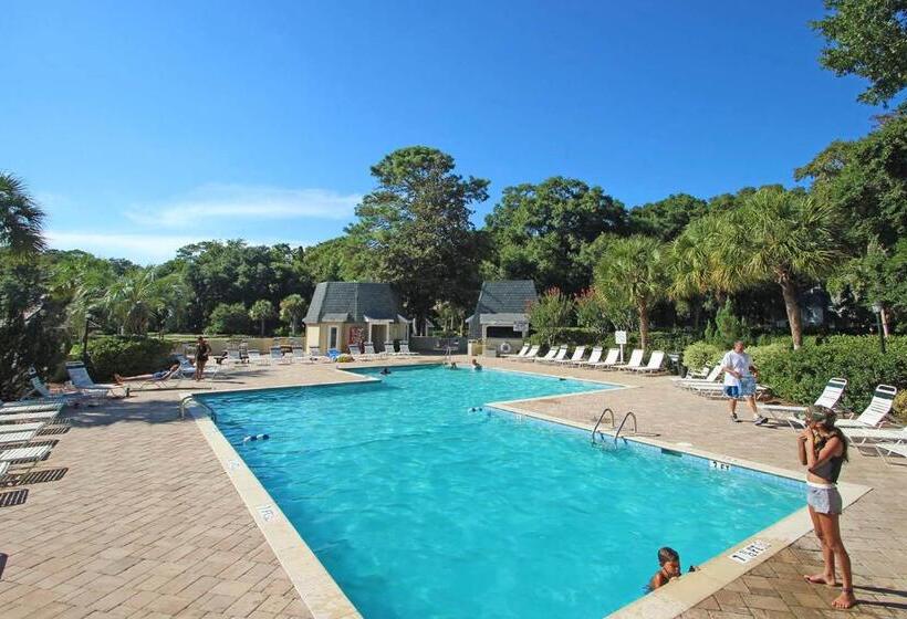 Апартаменты 2 Спальни, Evian At Shipyard By Hilton Head Accommodations