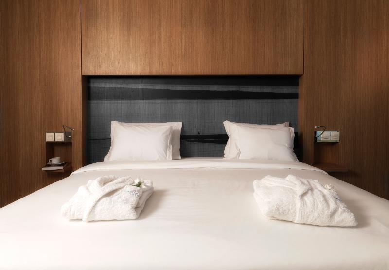 스탠다드 룸 킹사이즈 침대, Hampton Inn & Suites Dublin
