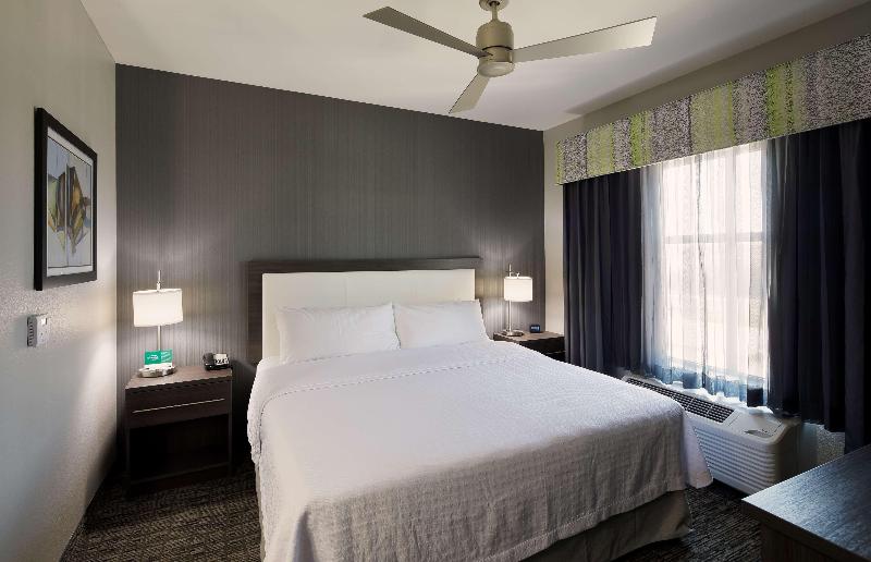 ２ベッドスイートルーム, Homewood Suites By Hilton Topeka