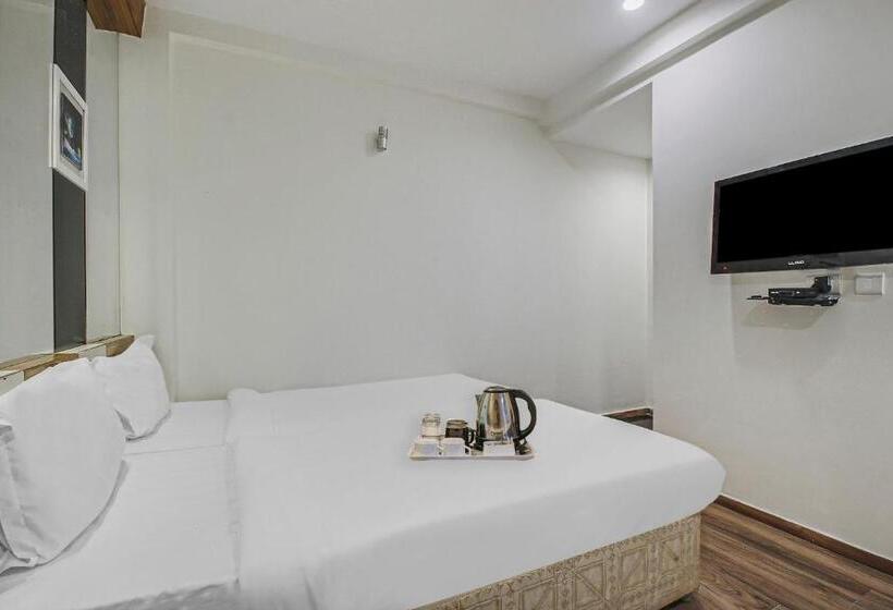 スタンダードルーム, Townhouse Eaglewood Gachibowli