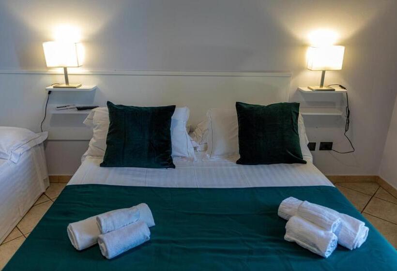 اتاق استاندارد سه نفره, Promenade B&b