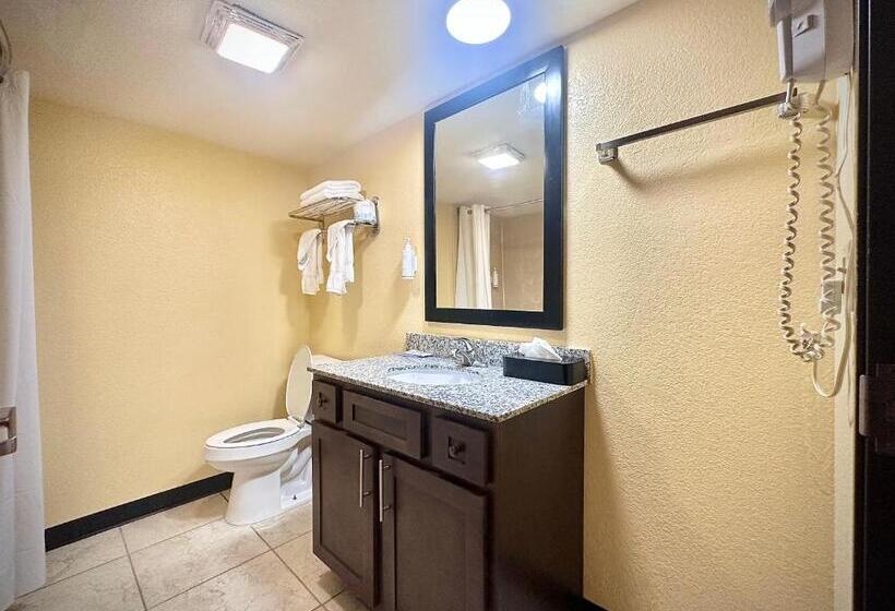 اتاق استاندارد برای معلولان, Days Inn By Wyndham New Orleans Pontchartrain