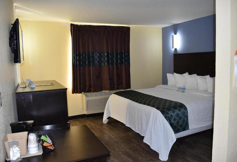 اتاق استاندارد با تخت بزرگ برای معلولان, Days Inn By Wyndham New Orleans Pontchartrain