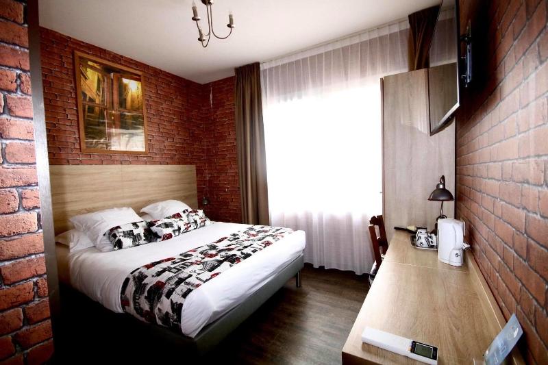 Номер Комфорт, The Originals Boutique, Hôtel Lakeside, Biscarrosse , Lac