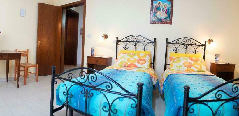 标准间, Albergo Vittoria