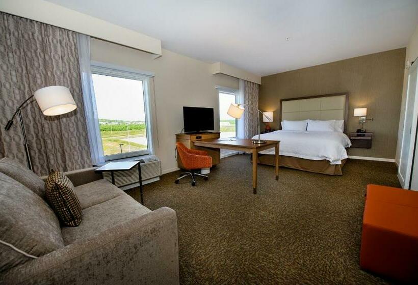 Люкс Кровать Кинг, Hampton Inn & Suites By Hilton Truro