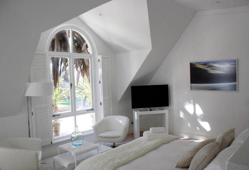 سوییت, Swakopmund Luxury Suites