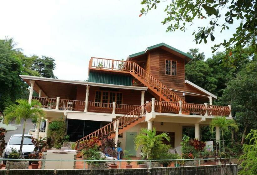 اتاق استاندارد با بالکن, The Naturalist Beach Resort