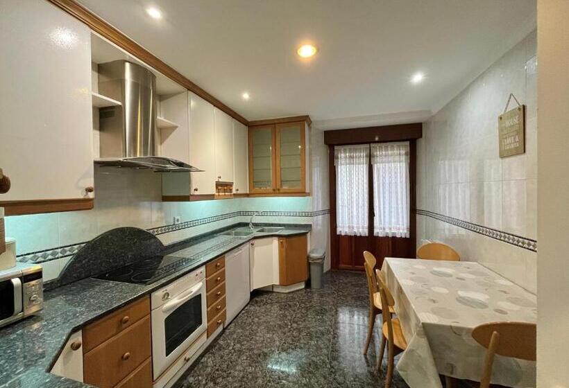 침실 3개 아파트, 7 Kale Bed And Breakfast