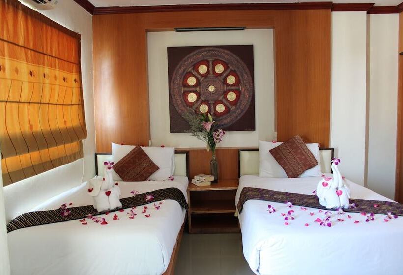 스위트, Il Mare Patong Place
