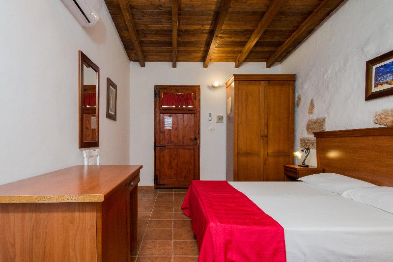 Номер Стандарт Трехместный, Relais Masseria Casina Dei Cari