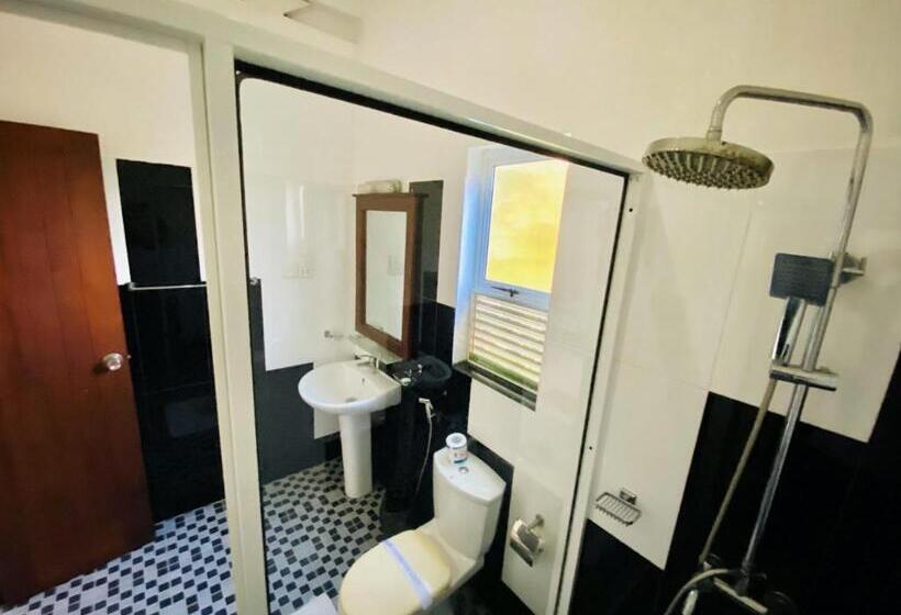Номер Deluxe с Балконом, Ceylan Lodge