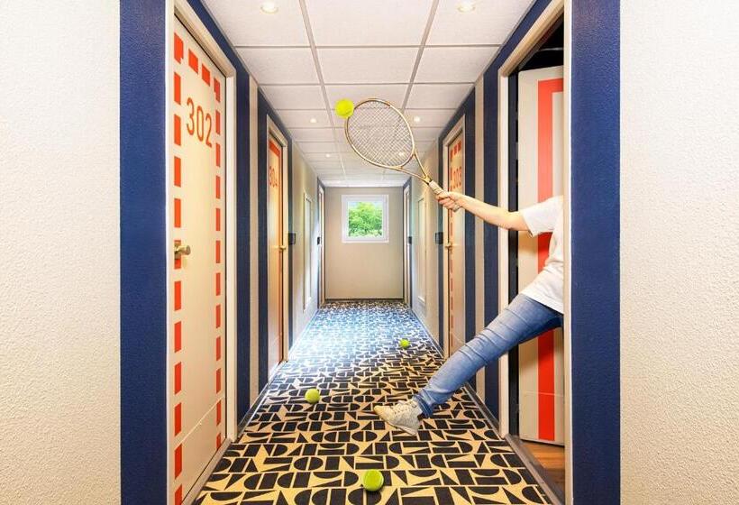 Четырехместный Номер Стандарт, Ibis Budget Grenoble Voreppe