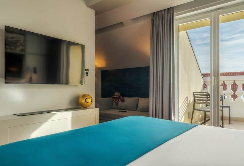 اتاق سوپریور با چشم‌انداز شهر, Pestana Cr7 Lisboa