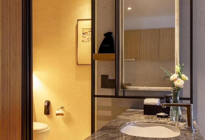 Номер Superior Вид на Море, Wyndham Sanya Bay