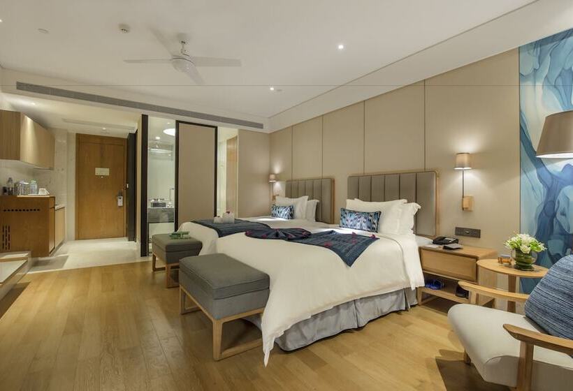 Номер Superior Вид на Море, Wyndham Sanya Bay