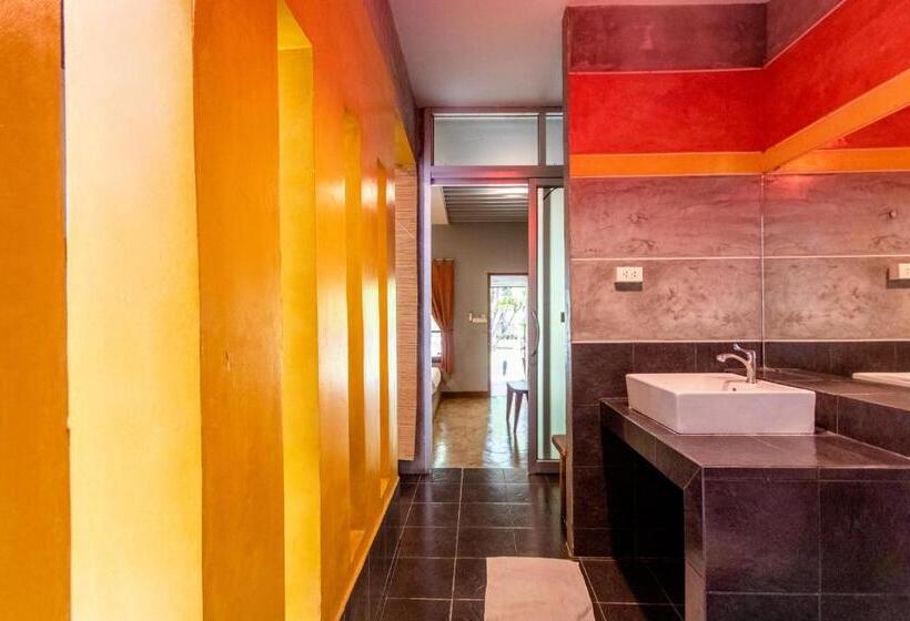 Номер Deluxe, Namsai Resort Kanchanaburi