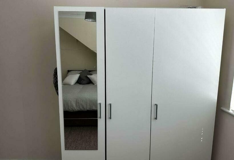 Номер Basic, Silverdale House